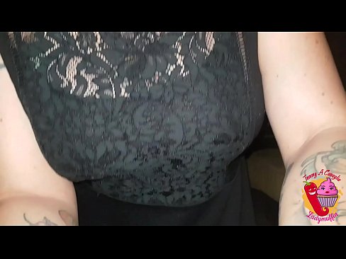 ❤️ Xwişka Slutty jê re blowjob û Spanish dide ❌ Porno li me ☑